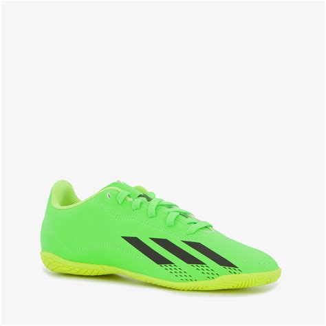 zaalschoenen adidas mt 28